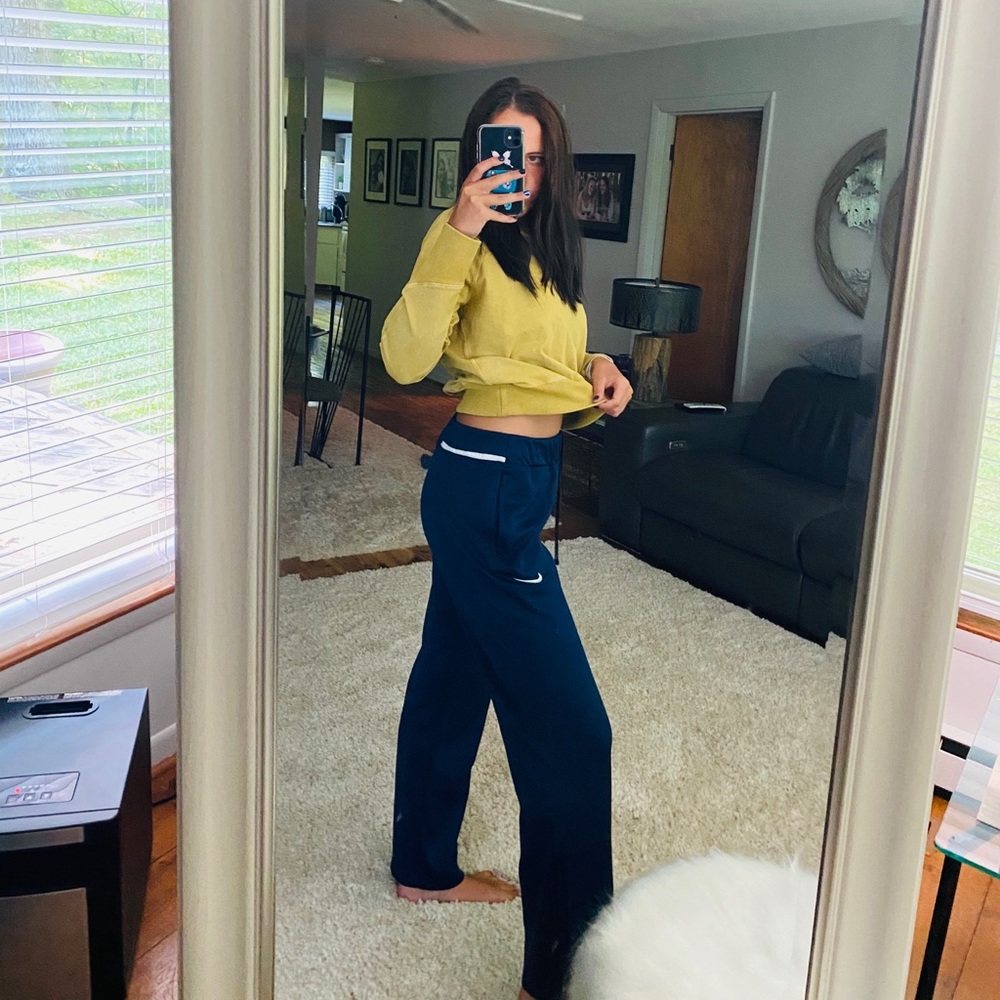 Nike straight leg navy blue sweatpants